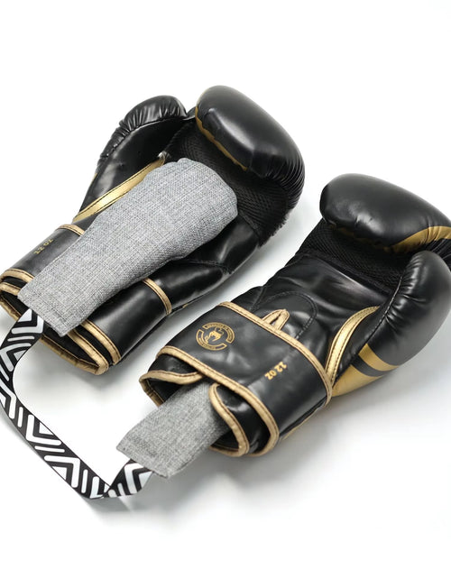 Load image into Gallery viewer, Boxing Gloves Deodorizers Portable Indoor for Football Gloves Bowling Gloves Flax Smell
